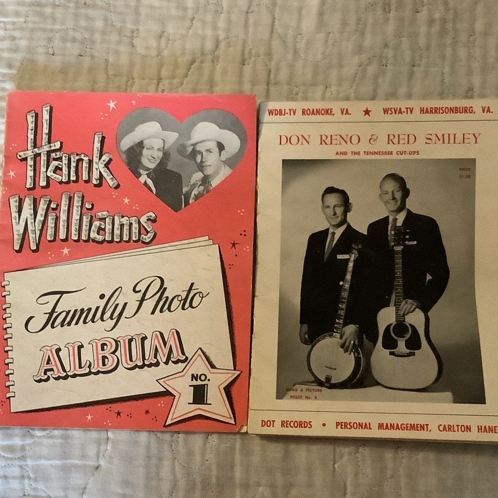 Country Music Photo Magazine Collection - - Picture 3 of 6